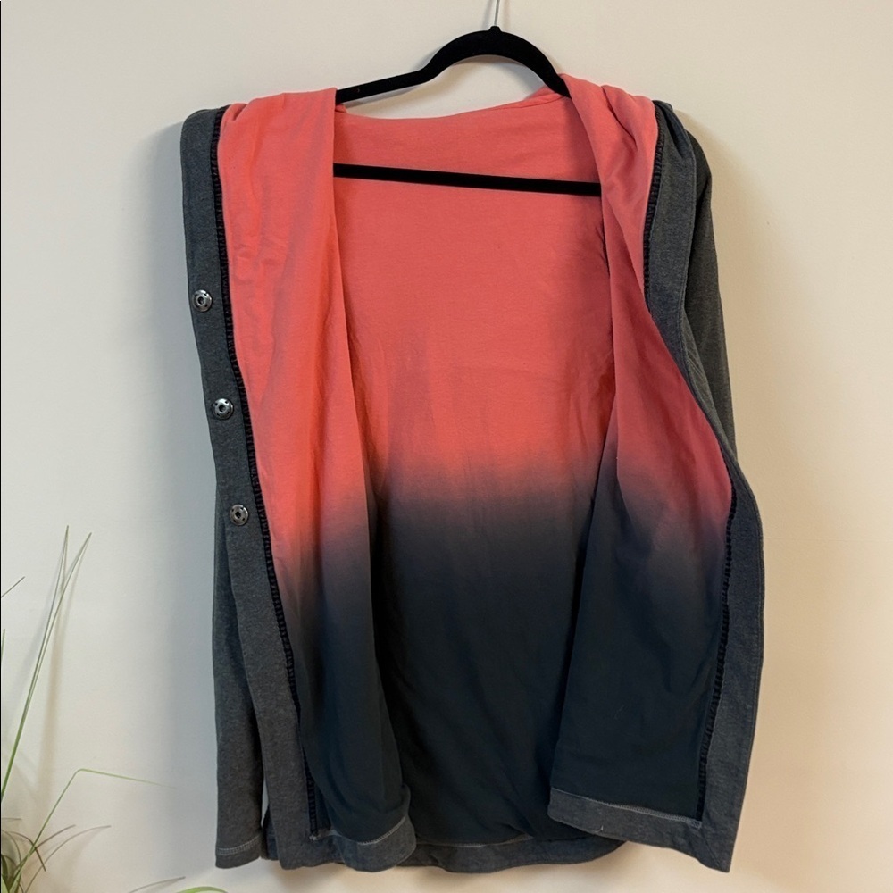 LULULEMON Awareness Wrap hoodie jacket gray coral dip dye lining Size 10 - Picture 8 of 8